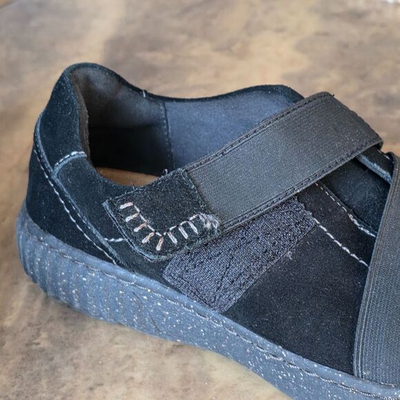 Clarks Caroline Holly Black Suede Slip-On Comfort Loafer Flats Size 9 - Picture 11 of 16